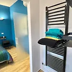 Torelli Home, Moderno E Confortevole, Nel Cuore Della Citta Di Milano, Con Balcone Vista Porta Garibaldi