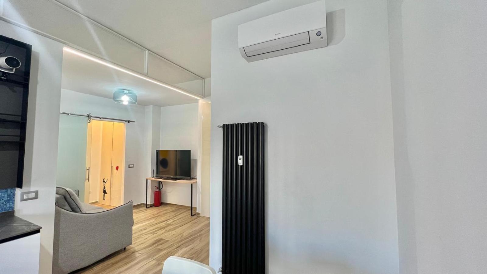 Torelli Home, Moderno E Confortevole, Nel Cuore Della Citta Di Milano, Con Balcone Vista Porta Garibaldi *