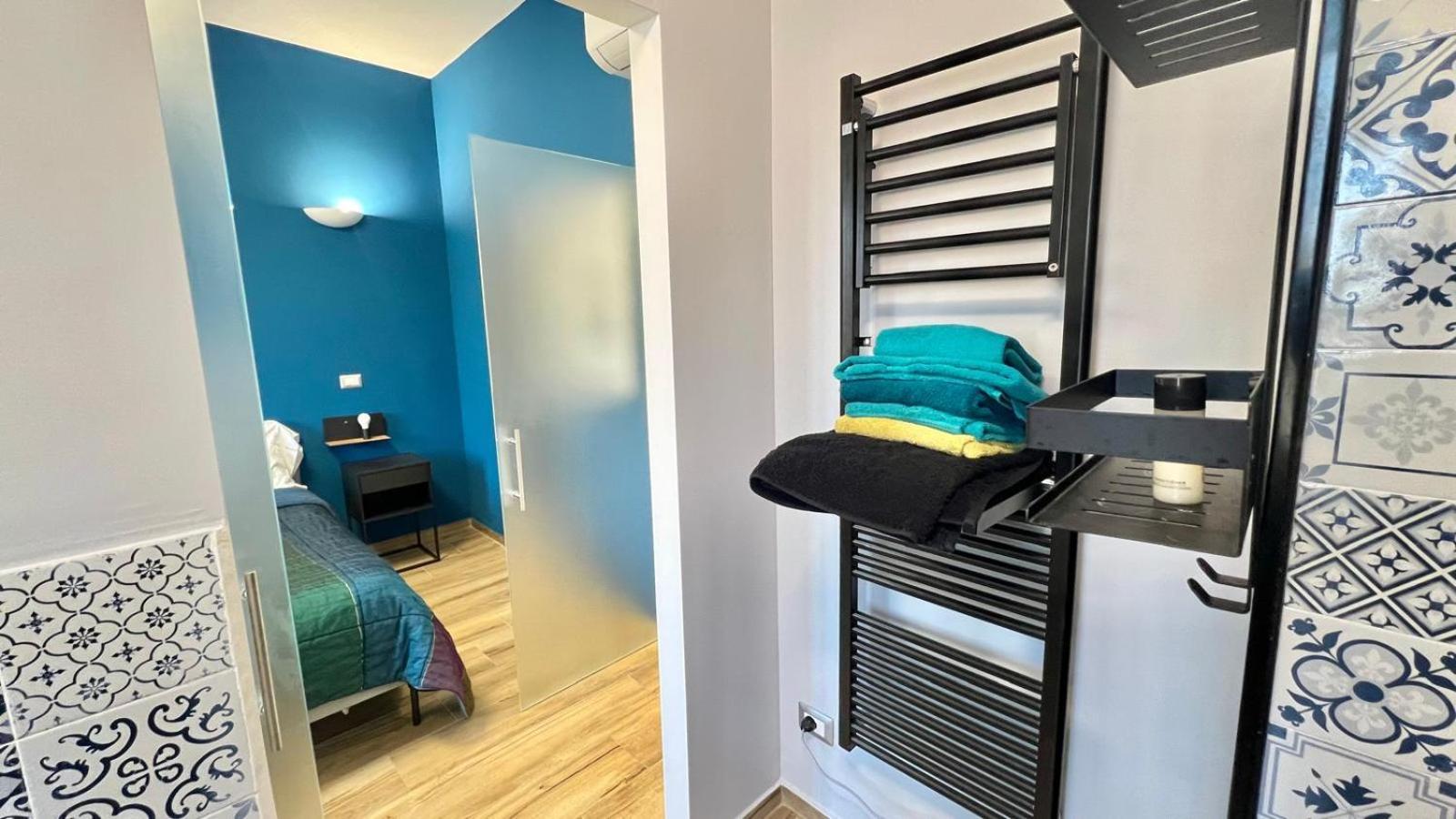 Torelli Home, Moderno E Confortevole, Nel Cuore Della Citta Di Milano, Con Balcone Vista Porta Garibaldi Appartement